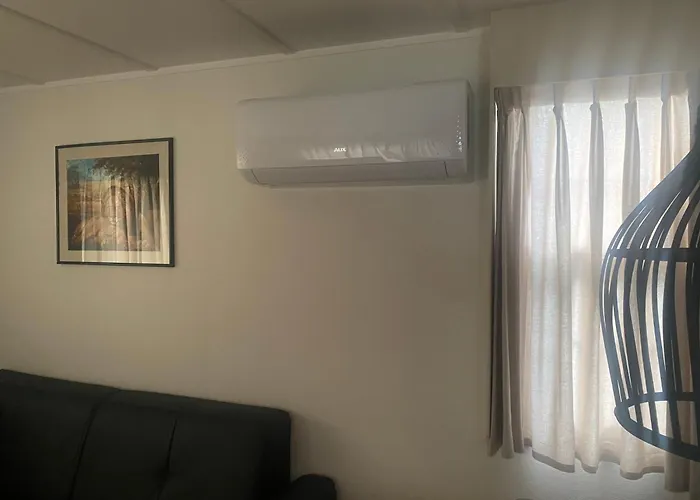 Safarihuisje Met Airco! * Ойстервейк